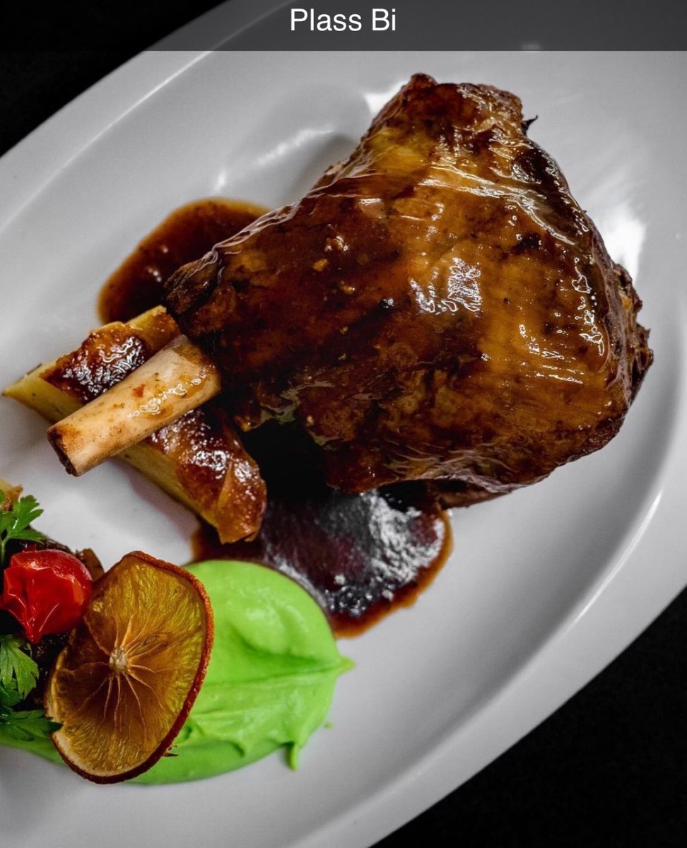 I’m just here for the food!
Plass Bi: Afrofusion Fine Dining
Eat | Drink | Shisha
Restaurant, Bar & Lounge
134 Kairaba Ave. | Envy Building | Fajara
Opening hours: 12pm - 2am | Tuesday to Sunday
Bookings: (+220) 297 7737
Menu: https://t.co/v9ocJEKMx6
#plassbi #fajara https://t.co/p9KR0T1Whi