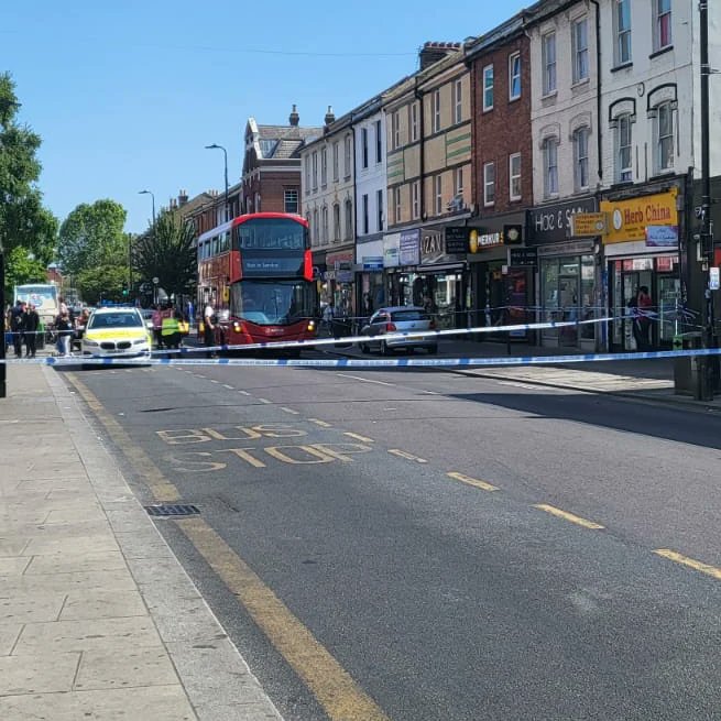 Parikiaki Newspaper on Twitter "Avoid Wood Green lots of traffic Wood