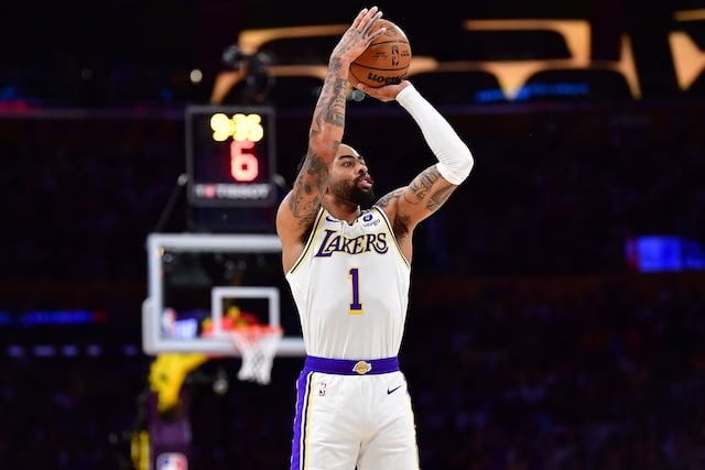 D'Angelo Russell had nothing but positive things to say when evaluating his short time with the #Lakers this season.
lakersnation.com/dangelo-russel…