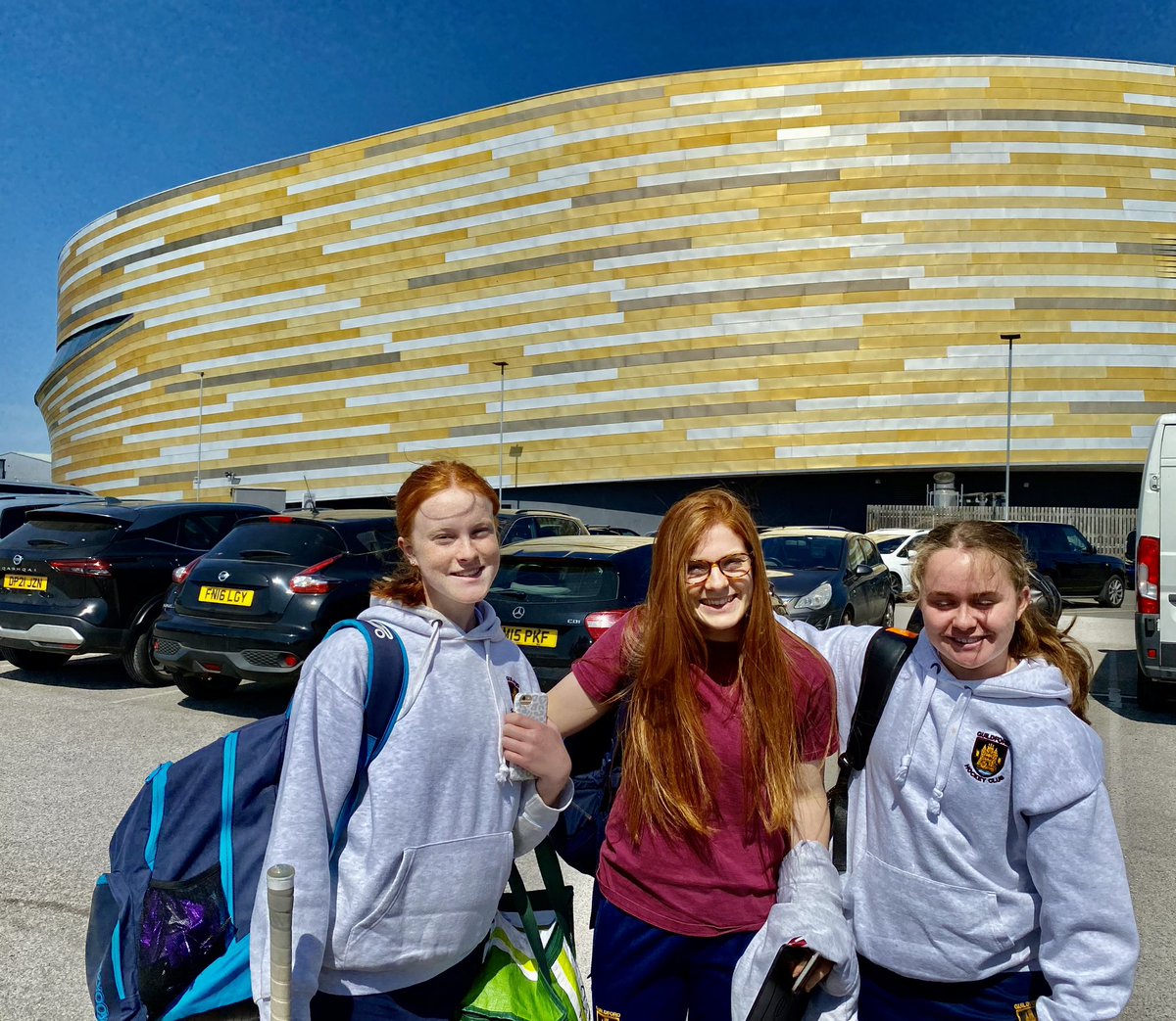 relphj's tweet image. Great day out for @Guildfordhc at the well organised event @indoorhockeyuk in Derby .  Great to see so many kids playing a game we love including @YarmSchool @hockey_mentors @SurbitonHC @HCKnolePark @hockey_mentors @Stonehockeyclub