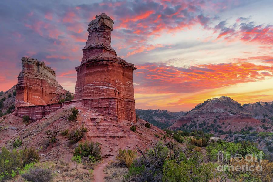 Sunset Over Palo Duro Lighthouse bit.ly/3wb3vdn #TexasPanhandle #PaloDuroStatePark #interiors #homedecor #wallart #AmarilloTX #AyearforArt #buyart @TPWDparks @TPWmagazine #NaturePhotography #nature @TexasMonthly @TexasHighways #landscapes