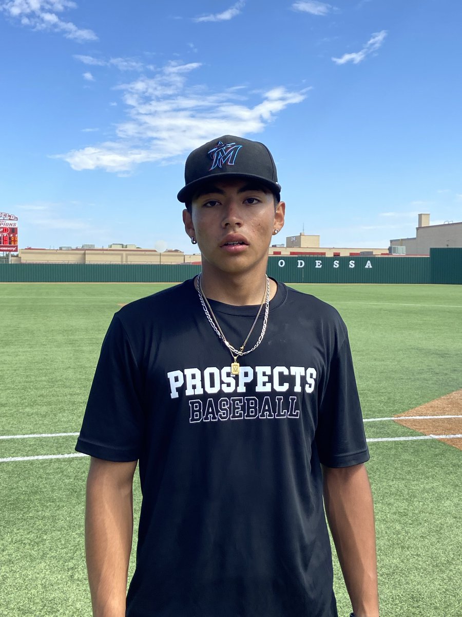 FiveToolTexas's tweet photo. F: El Paso Elite 2025 10, El Paso Prospects 10
PoG: @JuelzUbanda 4-4, 4 RBI 
Hitter: Diego Pando 2-3, 2 RBI https://t.co/anPSTHcKN9