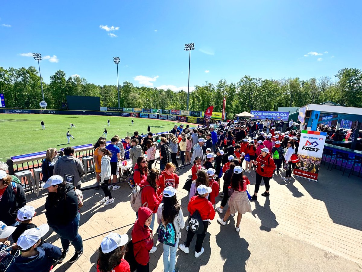 Heritage Financial Credit Union (@heritage_fcu) on Twitter photo Education Day was a home run! ⚾️📚
Local students spent the day learning about various subjects and cheering on the <a href="/HVRenegades/">Hudson Valley Renegades</a> at Heritage Financial Park! 👏
#HFCU #finances #financialfuture #financialwellness #baseball Education Day was a home run! ⚾️📚
Local students spent the day learning about various subjects and cheering on the <a href="/HVRenegades/">Hudson Valley Renegades</a> at Heritage Financial Park! 👏
#HFCU #finances #financialfuture #financialwellness #baseball