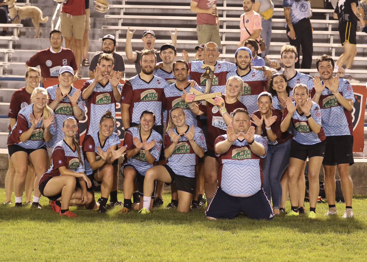 sam_snideman's tweet photo. Last win of Season IX // First win of Season X @club_southside 

👐 for the children; friendly for Week 3 https://t.co/TisFPErman