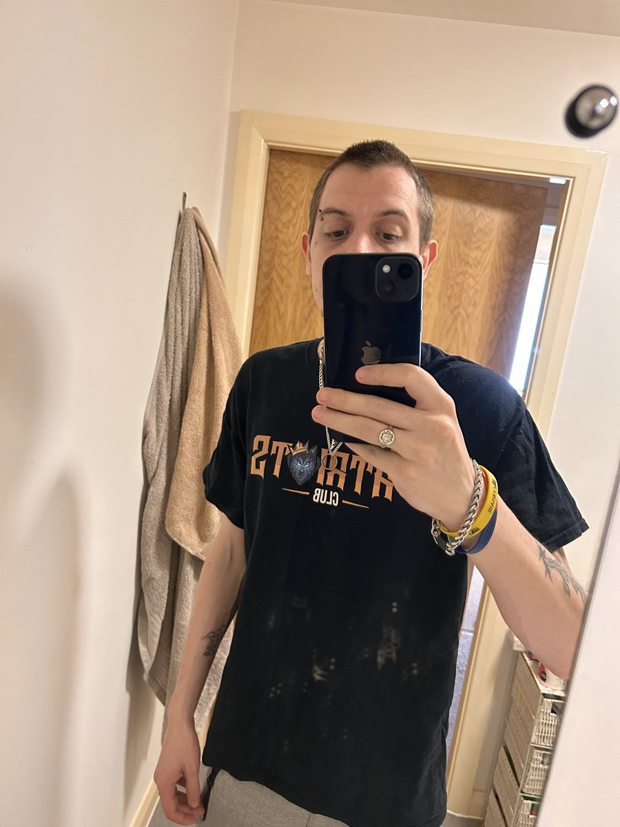 ItsShxttered's tweet photo. Even after so many years I still have it lol
#SSCSupports https://t.co/MPuuH8dORh