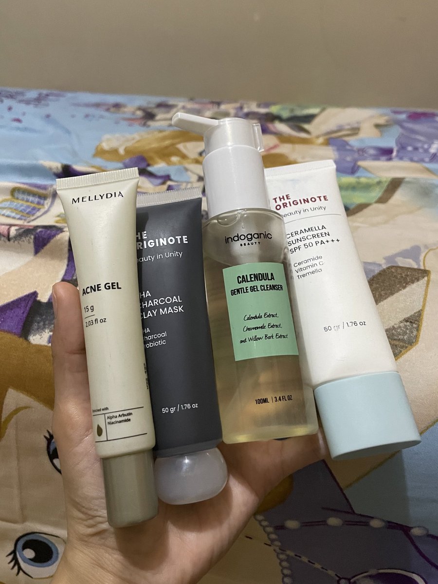 azeclair's tweet photo. ambil semua skincare ku di sini~ buat 1 orang ya✨

follow + retweet + reply “sho mau deh + domisili”

besok closed, good luck! https://t.co/y9FD1ZdYrT