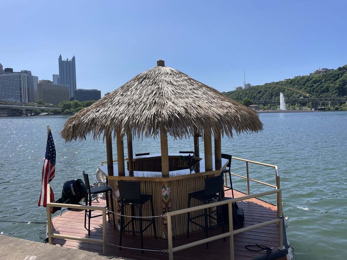 TikisPittsburgh's tweet photo. In Pittsburgh today and looking for something fun to do? Take a 2 Hour Tiki Fun Cruise! 🛖 It’s the best way to see the city from the water. Let us take you on a Tropical Daycation! 🌴

We’ve got an opening at 3:30pm today! Give us a call at (833)744-8454 or go to https://t.co/bNxDXjtRzA to book!