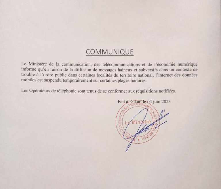 DakarHacking's tweet photo. @MysteriousTeamO @YourAnonStory #freesenegal #Kebetu https://t.co/czeHuuylES