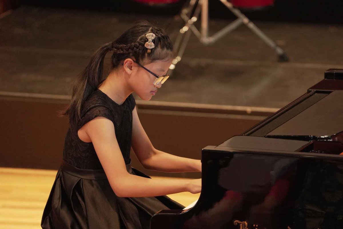 TheBromsgrove's tweet photo. Photographs of our Junior competitors at the 2023 Young Musicians’ Final yesterday afternoon. #BYMP2023 #BYMP #YoungMusicians #TheBromsgrove #MusicCompetition https://t.co/OrWWmR6WRM