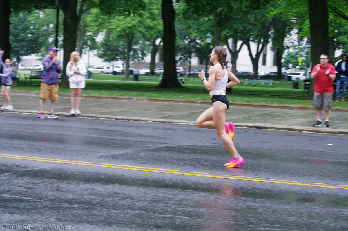 3garcons's tweet photo. Front of the Pack from @FreihofersRun in Albany yesterday https://t.co/FVVFBxBFMs