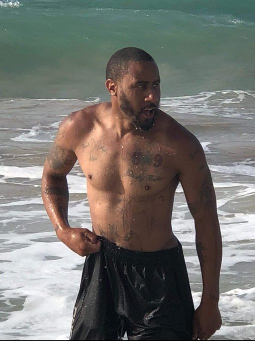 What's really good.... Guess whose back....preciate err body who checked on me...... Let's get it who<a href="/tag/manyvids"class="tags"><span>#manyvids</span></a><a href="/tag/mvsales"class="tags"><span>#mvsales</span></a><a href="/tag/mvboys"class="tags"><span>#mvboys</span></a>