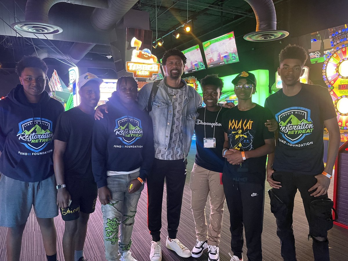 TMLAcademy's tweet photo. Our Young KINGS met former NBA player and current ESPN Jalen Rose while in Denver. Great guy!!.
Believe me when I tell you “Great things are happening at Tmla Mentoring” “WeAreTMLA919 #wearedurham #restorationretreat2023 @JalenRose @espn @ESPNNBA https://t.co/lAAWrlTLhG