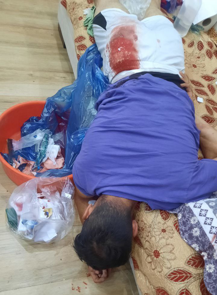 Action4IR's tweet photo. After murder of Bamshad SoleimanKhani by the Islamic Republic in Iran, people of #Abdanan went on strike & protested on the street on June1, after which they were attacked by the regime forces.

Many people have been injured & arrested.

@UNWatch @HillelNeuer Be their voice.

#آبدانان