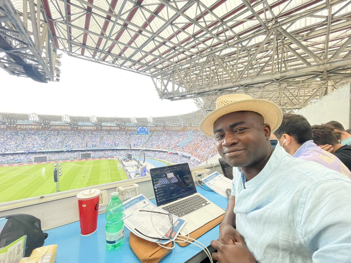 Jololade's tweet photo. May be the last time I am allowed into the Diego Armando Maradona Stadium in Naples. Make una take this one hold bodi. #SerieA #NAPSAM #ForzaNapoliSempre #Napul3
📸@PoojaMedia https://t.co/xPTYC0bldv