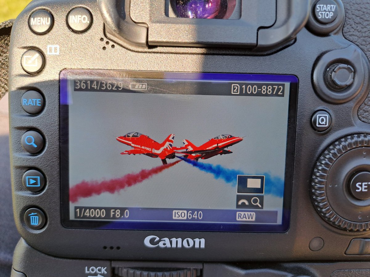 CraigStevens_11's tweet photo. Didn't think that when my other half asked to take some pictures she would out do with the shot of the weekend! First time using a DSLR too! @rafredarrows @RAFRedArrows_OC what you think? Definitely get it printed &amp; framed for her office! @RivieraAirshow #redarrows #raf #airshow https://t.co/Ktm0mUdOBm