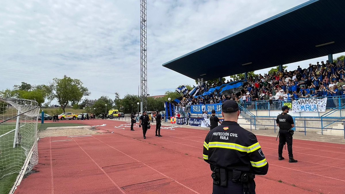 protección civil de Parla tweet media