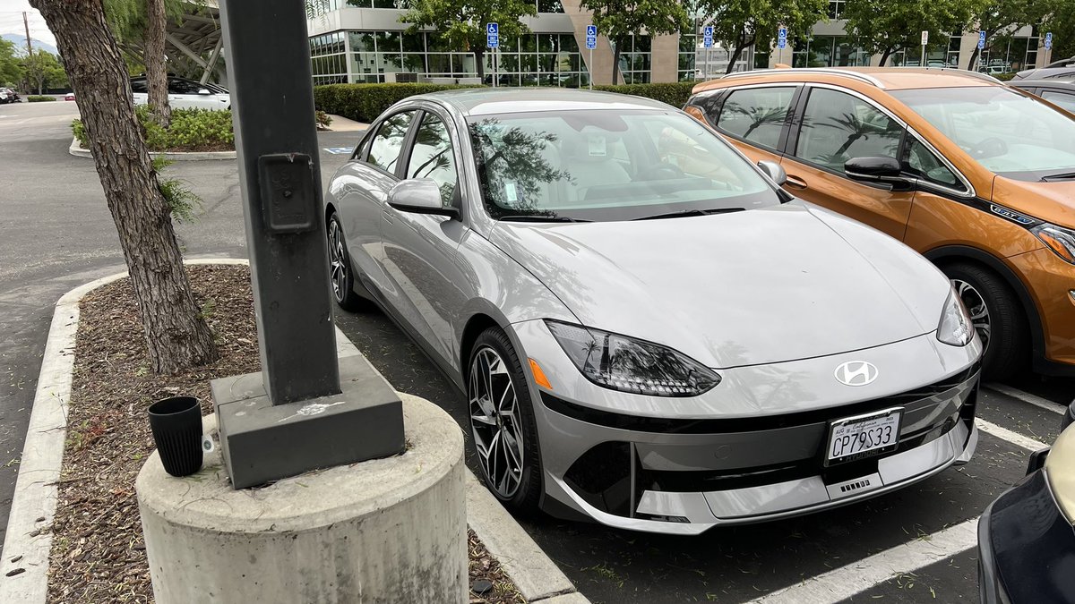 Saw a Hyundai Ioniq 6 electric vehicle in a shared parking lot at work today. This section of parking  lot has 20 32amp EVSE (charging equipment). Now that I’ve seen the car in person, I’m liking the design more.
#ioniq6 #hyundai #ElectricVehicle