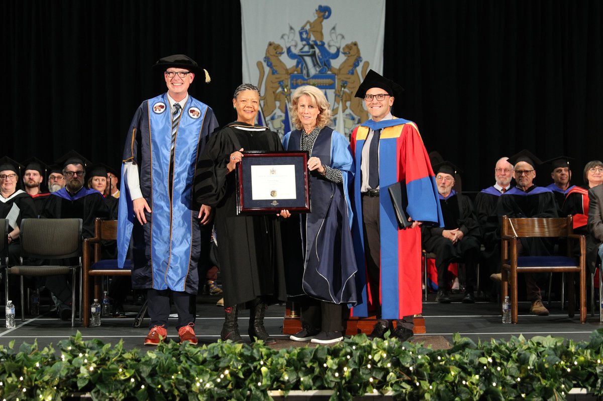 TimRahilly's tweet photo. Congratulations to 2023 MRU Honorary Doctor of Laws recipients - Nancy Southern, Leslie O'Donoghue, Don Baker, Bruce Startlight, John de Chastelain and Cheryl Foggo. Recipients are leaders and builders who have given back to their communities. #MRUgrad
https://t.co/7VtNO8A9CU https://t.co/LnWt7aIOmj