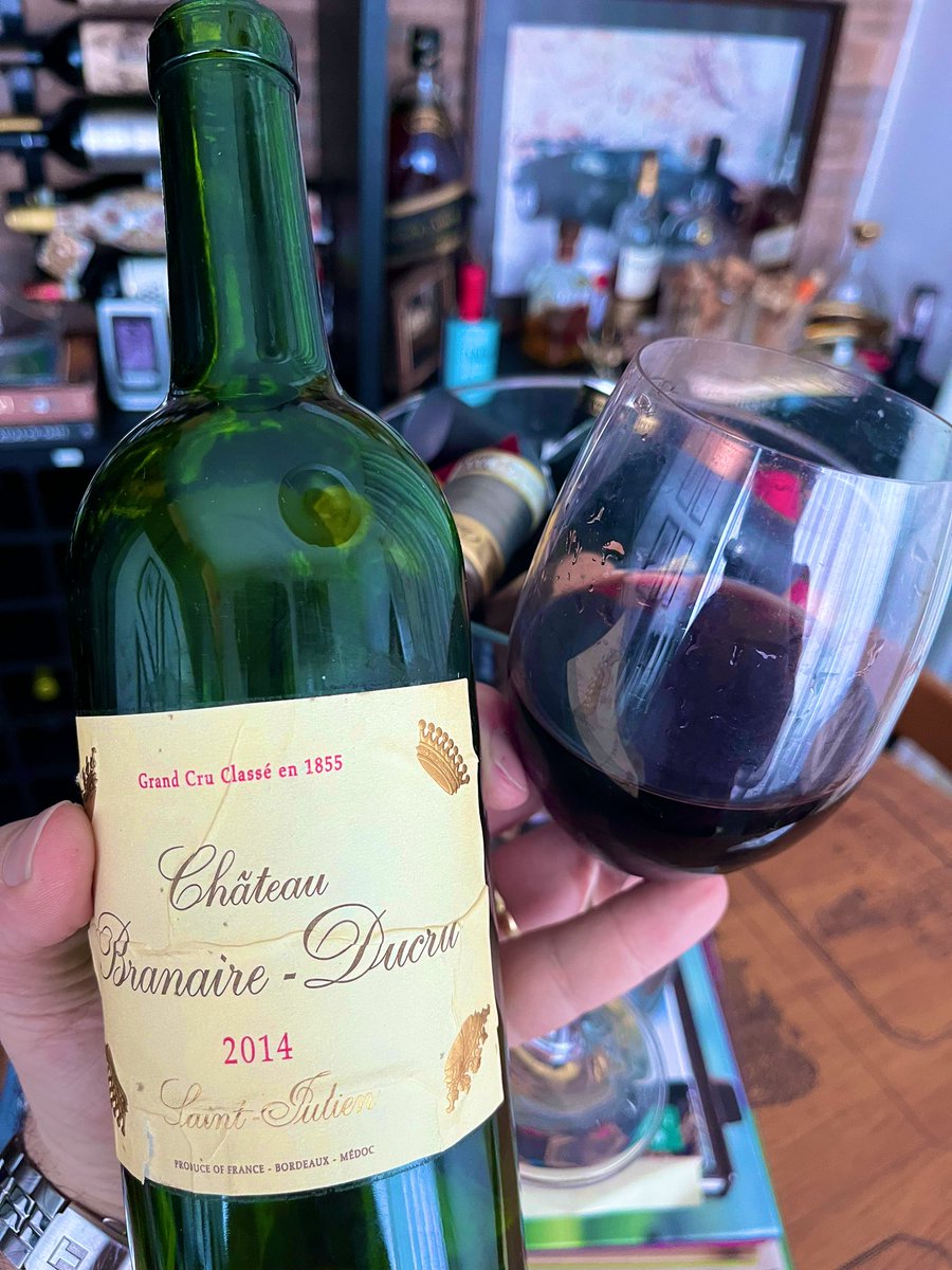 2014 Grand Cru Classe Bordeaux. 
Branaire-Ducru. 
I love Saint Julien’s wines. More seductives!!
Starting the Sunday.