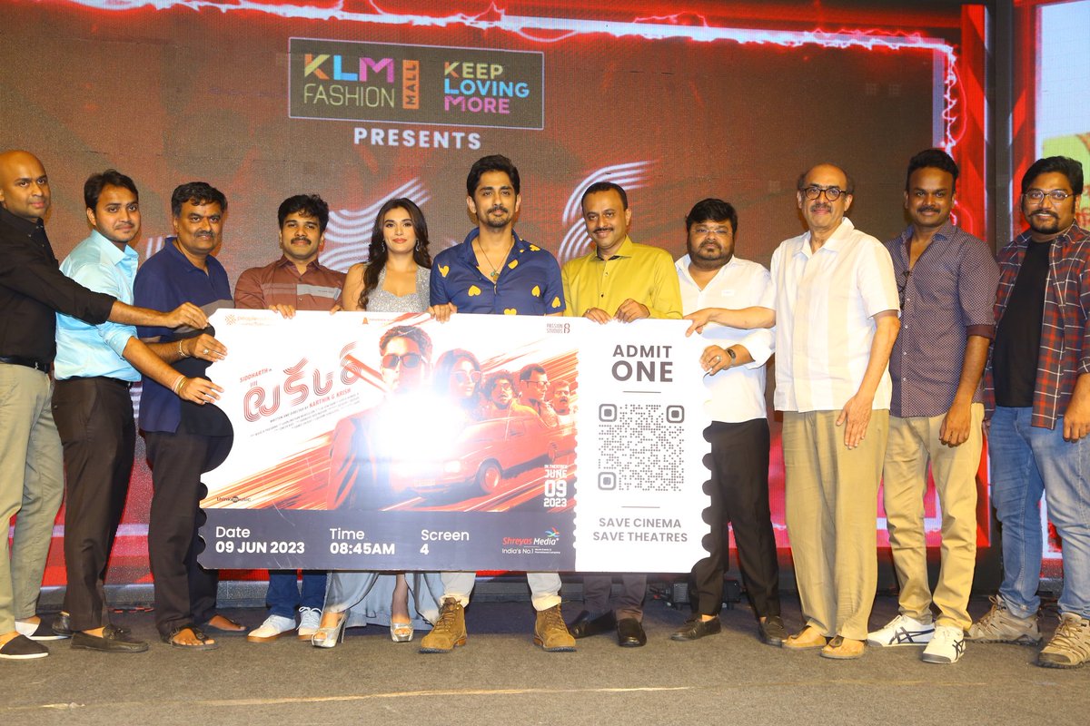 Clicks from Grand Pre-Release Event of #Takkar ✨

#Siddharth <a href="/Karthik_G_Krish/">KARTHIK G KRISH</a> <a href="/nivaskprasanna/">Nivas K Prasanna</a> <a href="/itsdivyanshak/">Divyansha Kaushik</a>  <a href="/AAArtsOfficial/">Abhishek Agarwal Arts</a> <a href="/PassionStudios_/">Passion Studios</a> <a href="/editorgowtham/">Editor Gowtham</a> @Donechannel1 <a href="/shreyasgroup/">Shreyas Media</a>