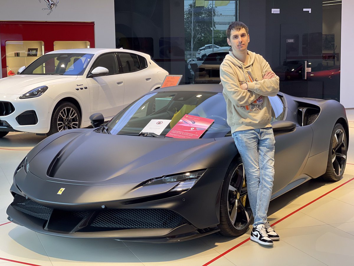 DmitryGreque's tweet image. #video 🎥 

#ferrari #ferrarisf90 #sf90 #ferrarisf90stradale #sf90stradale #lamborghini #carwow #supercar #sf90sound #sf90dragrace #tesla #ferrariexhaust #shmee150 #ferrarisf90sound #carreview #matwatson #ferrarisf90stradalesound #hypercar #newcarreview #stradale #sf90exhaust