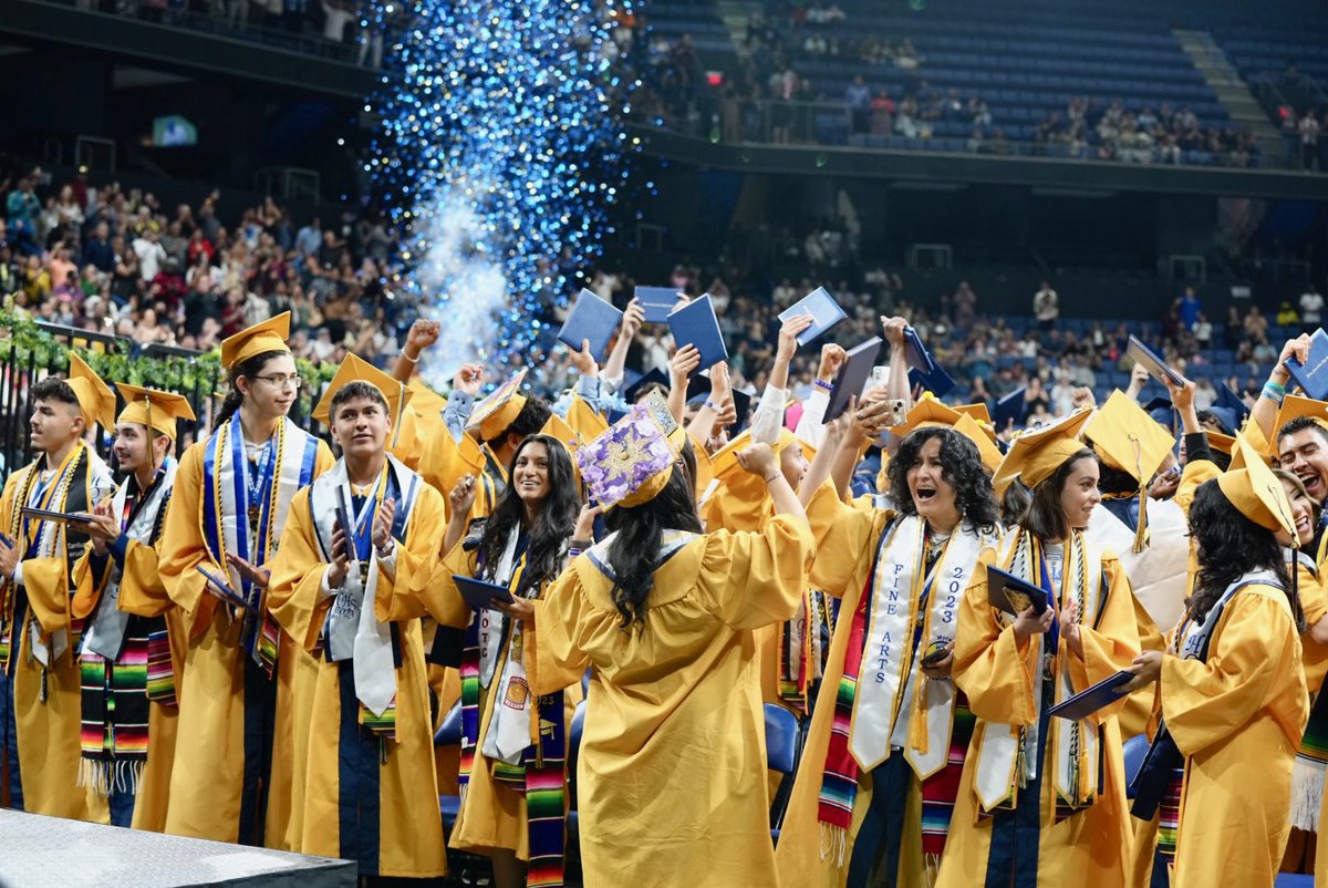 Rialto Unified School District tweet media