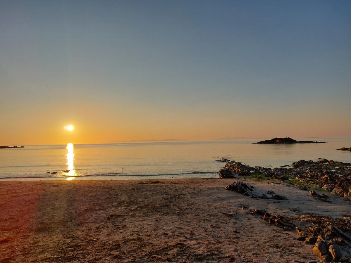 Amazing sunsets in Kintyre this week 😎🌞🌅
#abplace2b
@wildaboutargyll