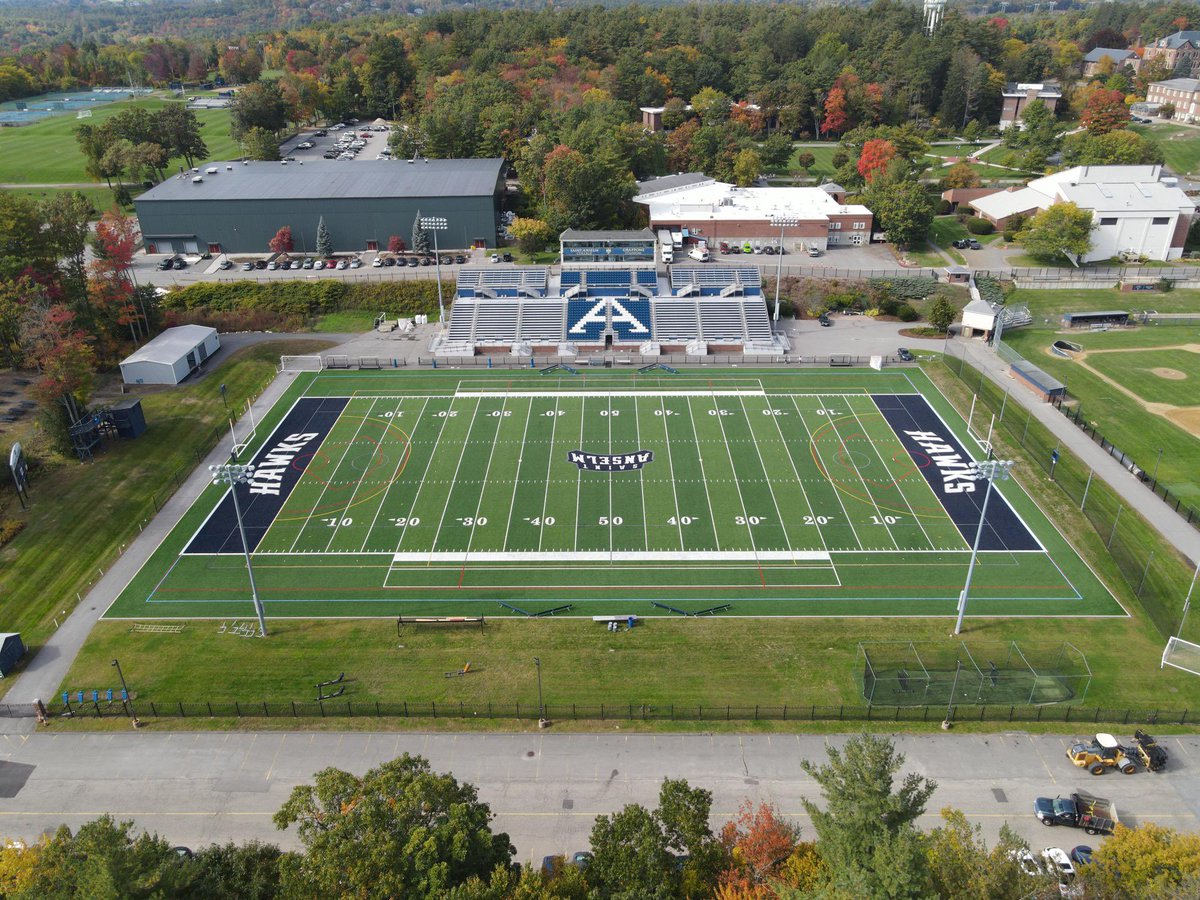 After a great conversation with @CoachPriceFerg & @coach_jonke, I am excited to announce that I have received an offer from Saint Anselm College! #BCM #HawksSoarHigher

@STAHawksFB
@CoachJoeAdam
@tomryanmethuen
@DuganRyan8
@M2_QBacademy
@TK_247
@methuensports