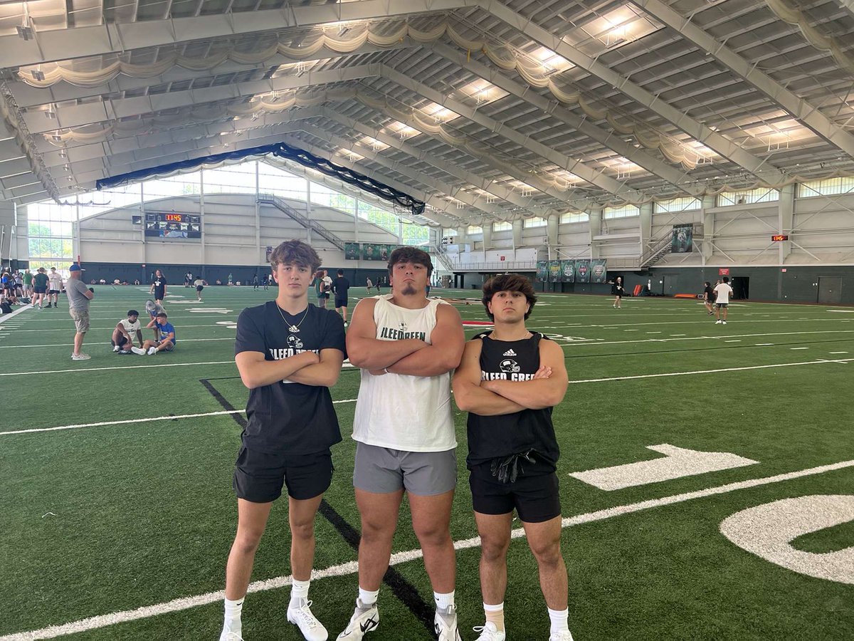 roccocourtad's tweet photo. Had a great time today competing @OhioFootball camp!! Thanks to @TREMAYNE_SCOTT &amp; @coach_nowinsky for working with me!! @CoachBrianMetz @CoachObly @CoachAlbin  @KylePollockFB @OhioFBRecruit @OhioNEBigSchool @DaleRodick  @CoachChad_T3 @GreenmenFB https://t.co/DgIBZ3MWng