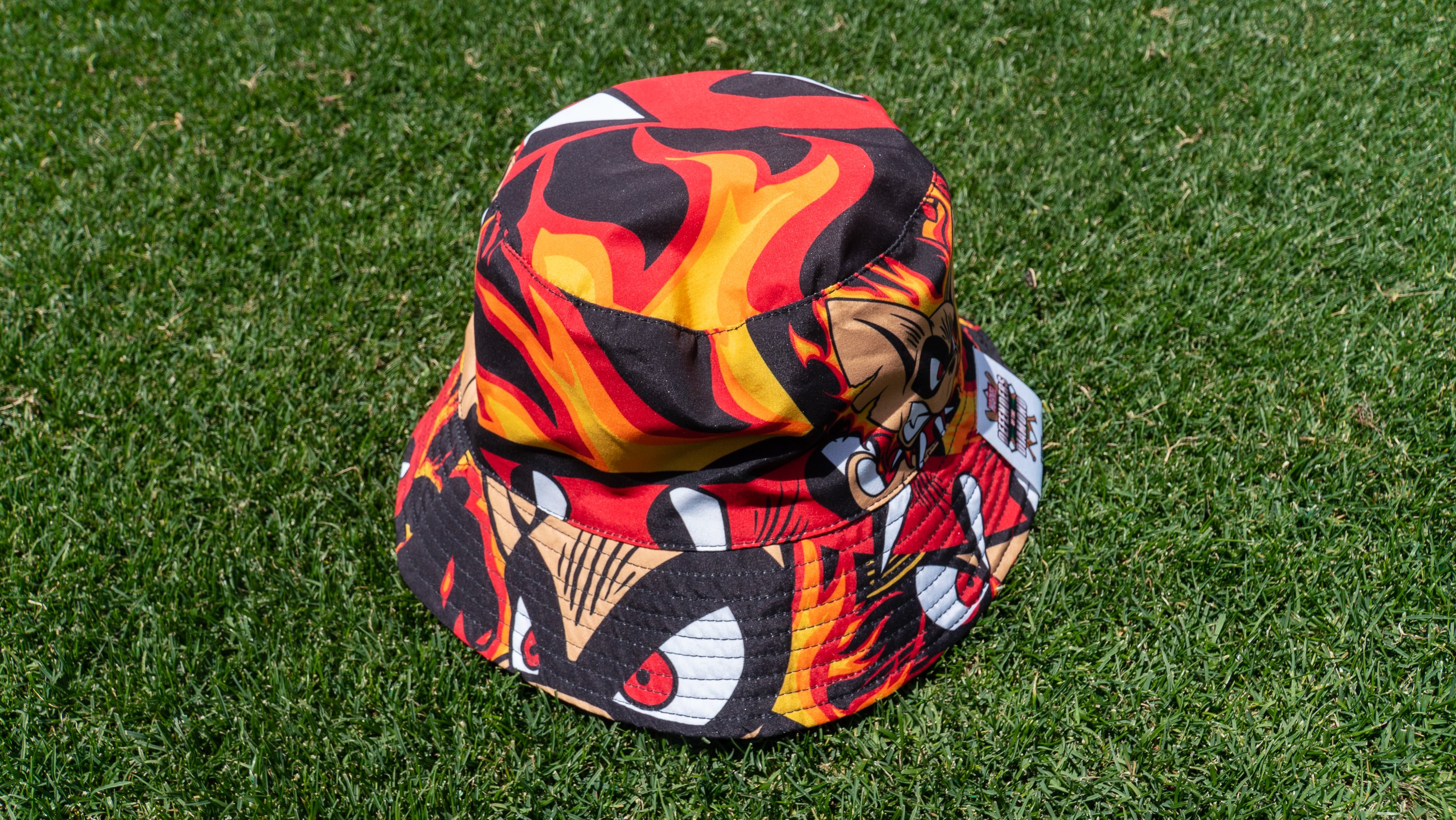 El Paso Chihuahuas on X: THIS FRIDAY is MARVEL Super Hero™ Night! The  first 1,500 fans go home with a REVERSIBLE bucket hat! Tickets:   Gates: 5:30 PM  / X
