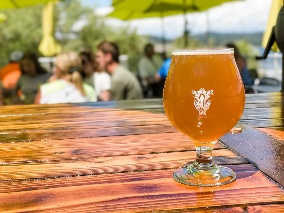 Congrats to our brewers for their wins at the NABA 2023 International Beer and Cider Awards!🏆🍻

🥈Silver for Blonde Sabbath
🥈Silver for Buzz Buzz
🥉Bronze for Fairy Dust

#NABA #NABAAwards #BuzzBuzz #FairyDust #BlondeSabbath #WhereBeerLoversMigrate