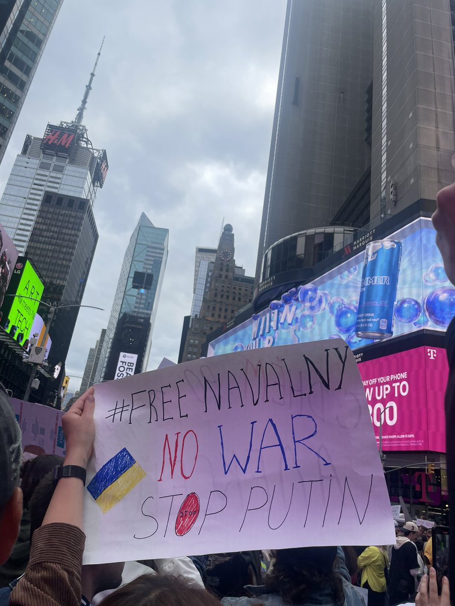 lglinskih's tweet image. #FreeNavalny