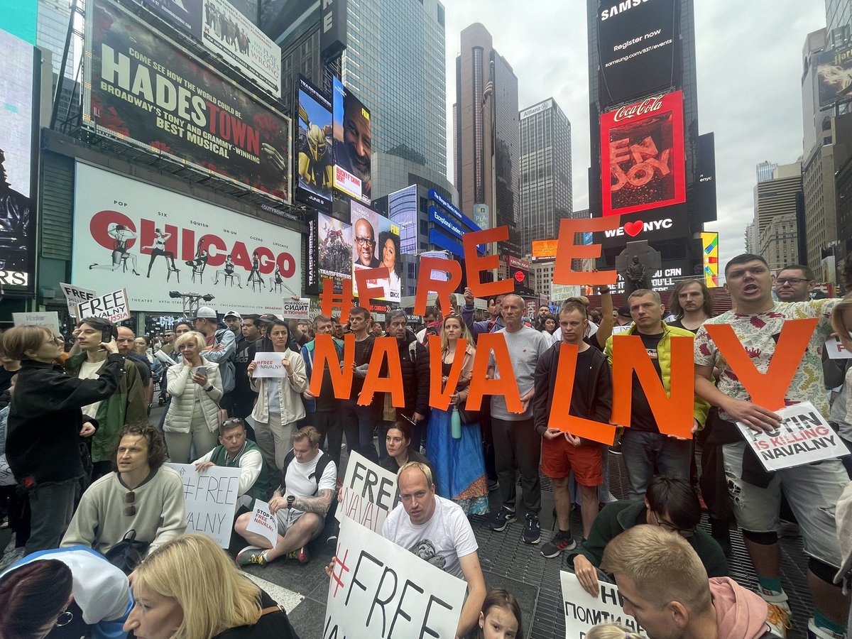 lglinskih's tweet image. #FreeNavalny