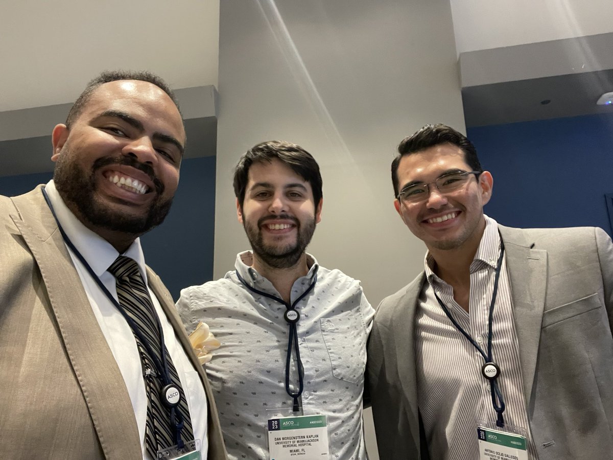 Shout out to @ja_ocejo and @dan_morgen two fantastic #latinosinoncology @UmJmhIMRes residents and future @HemOncFellows getting all out of #ASCO23 @SylvesterCancer 🇲🇽 🇩🇴