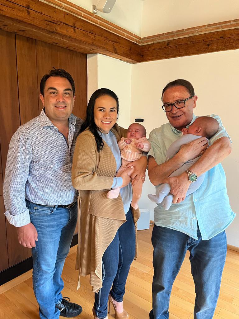 Descanse en paz <a href="/RicardoRocha_MX/">Ricardo Rocha</a>, un gran comunicador y profesional de la noticia. Amigo personal a quien tuve gran cariño y admiración. Se nos fue un grande del periodismo mexicano.