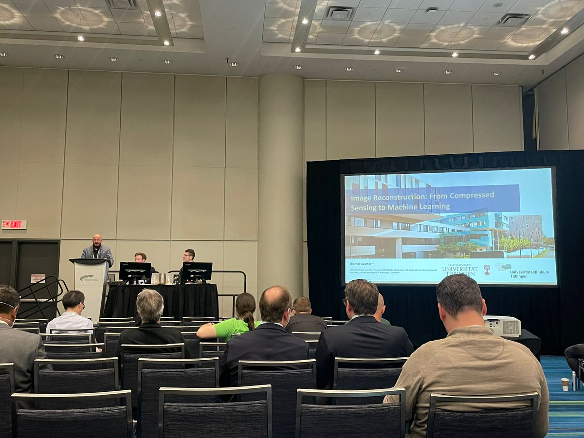 Thanks #ISMRM23 for the invitation to talk in the educational session about reconstruction solutions for CMR 
<a href="/lab_midas/">MIDAS.lab</a>