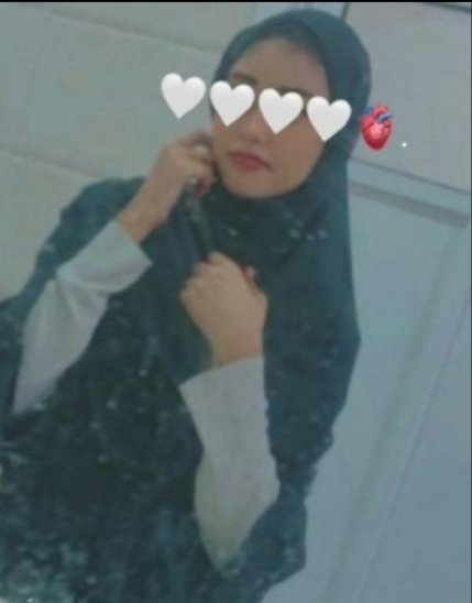 مابيني وبينك مـشاريـه وعـتـاب شف دربك اللي جيـت منه تدله مـاراح تـغـلـبـنـي لو الحب غلاب من حـضـرتك عشان قلبي تذله كـنـت الـقـريب وكـلـهـم أغـراب حتى القمر لاغاب شفتك محله رح واعتبرنـي واحـد أذنب وتاب مـانـي بثوب تلبسه ثـم تـمـلـه