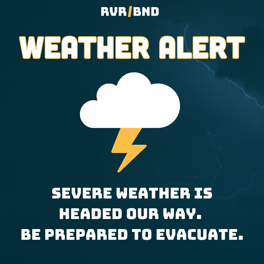 We are under a delay due to lightning in the area. All music is paused for 30 minutes. 

Stay tuned for more information.