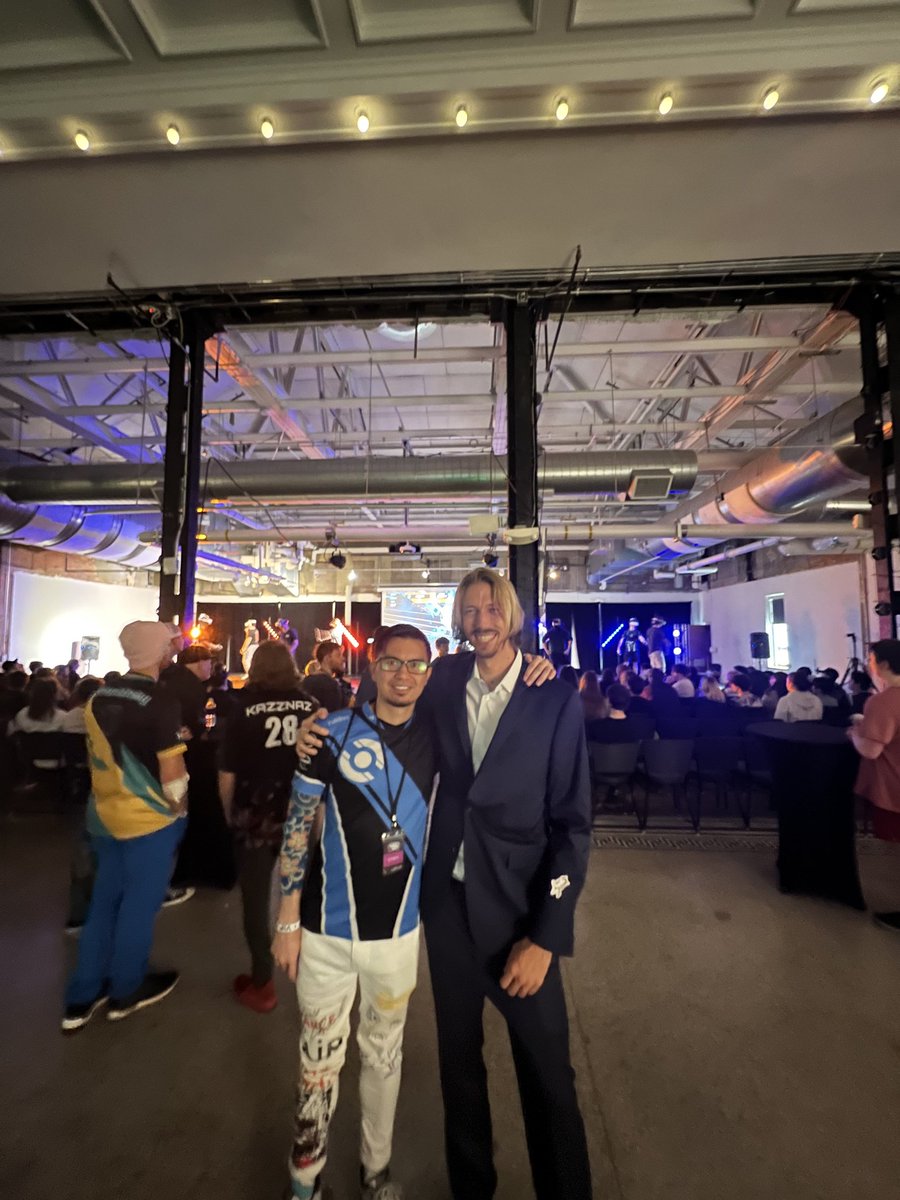 TheNightFiree's tweet photo. We started @VRMasterLeague together and were ending it together. @Palidore_VR #VRMLcon2023 https://t.co/qXi1uGxIse