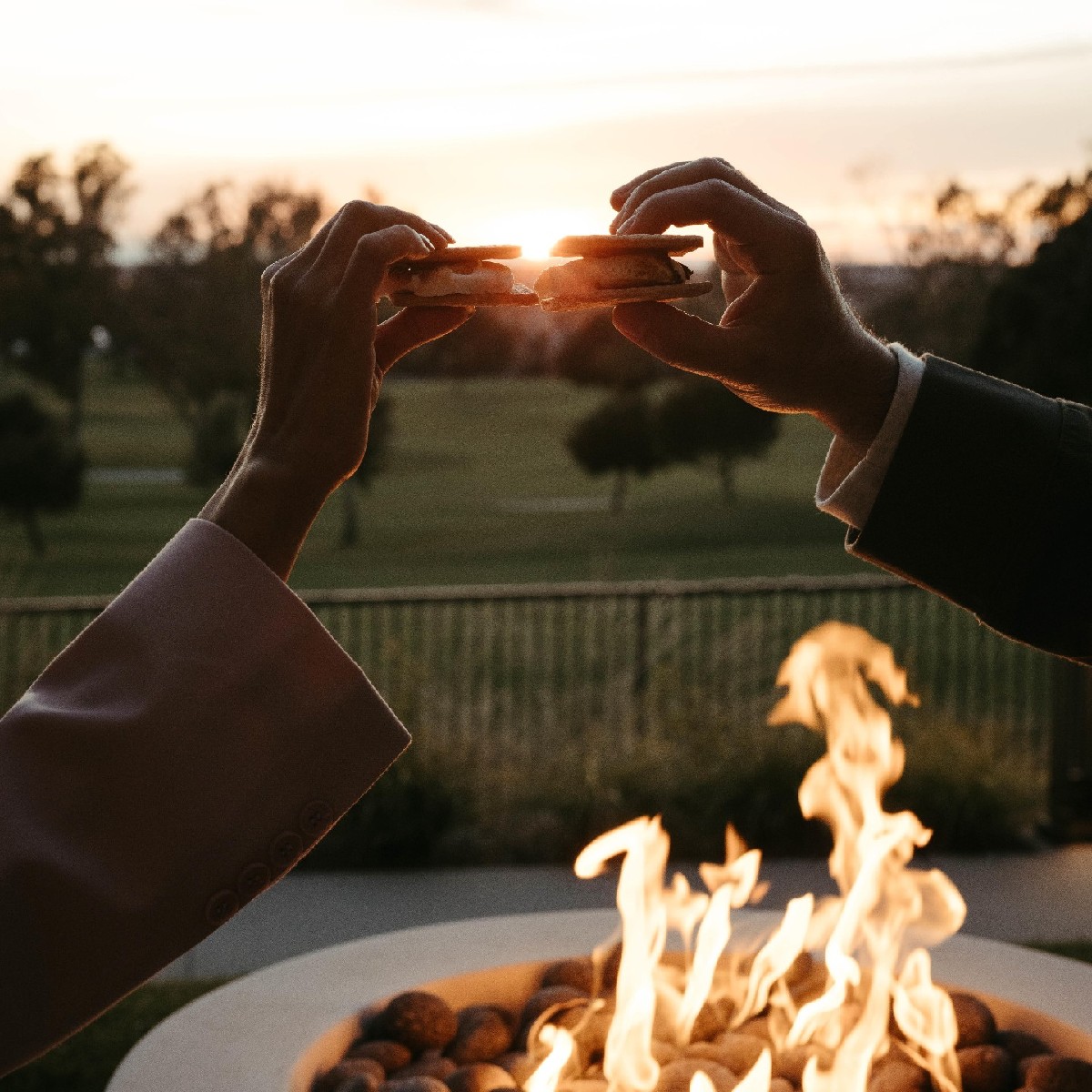 VEANewport's tweet photo. S'more fun awaits on your unforgettable family vacation! Bring the whole family on your next staycation for an adventure filled summer getaway. ☀️

https://t.co/PQZBKVeirz https://t.co/H91Gdfr7hZ