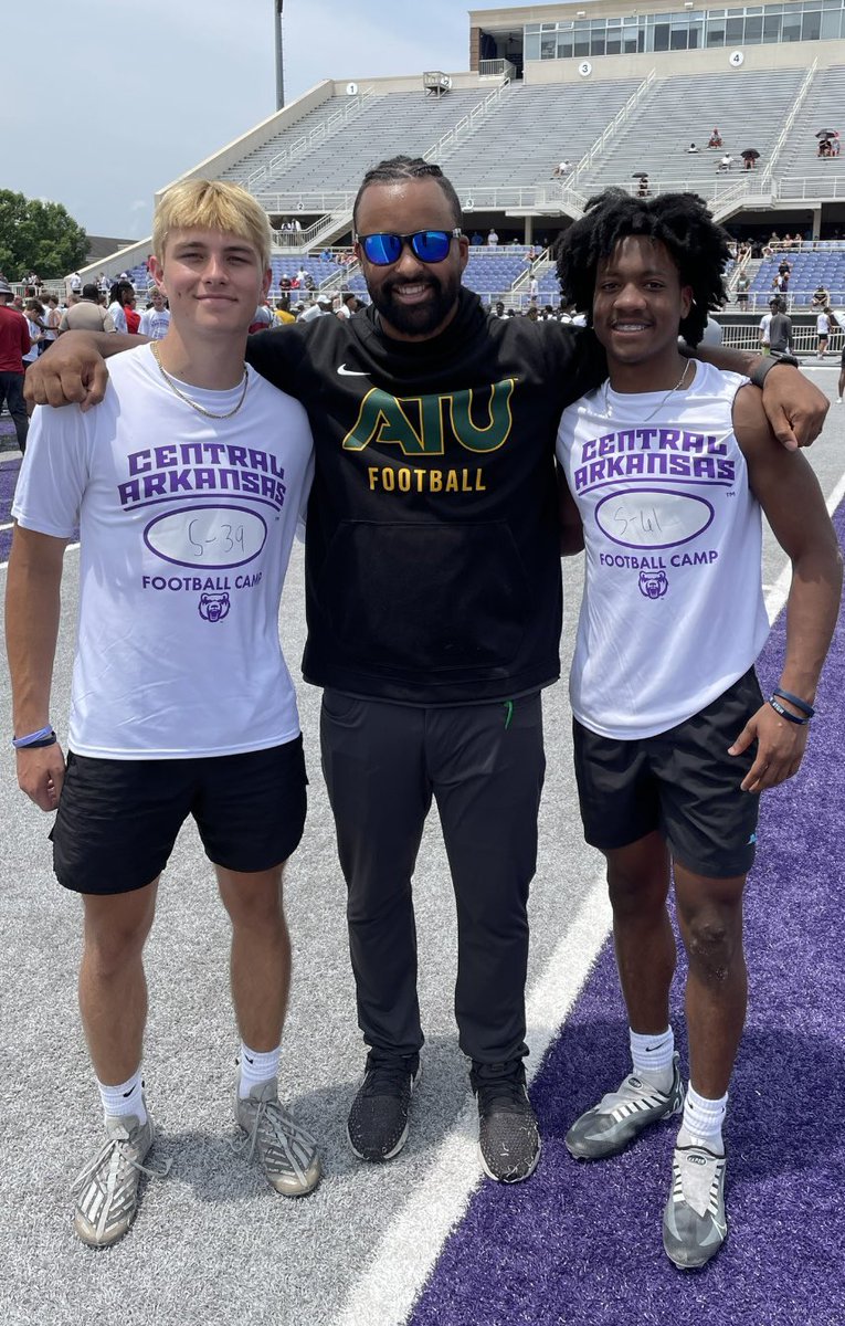 Howard2Trey's tweet image. #AGTG After a great conversation today with @CoachKVA. I’m blessed to receive an offer from @ATUFOOTBALL. @Coach_Shipp @lawson_howard1 @Rise_ShineSport