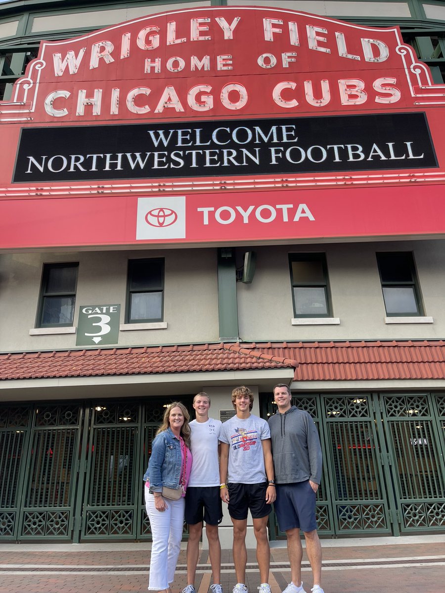 I had an amazing OV this weekend at Northwestern! I appreciate all of the coaches, staff, and players for having my family and I in Evanston! Thank you for the fantastic hospitality <a href="/coachfitz51/">Pat Fitzgerald</a> <a href="/ArmonBinns/">A.B.</a> @NUCoachJake <a href="/RileyLees/">Riley Lees</a> <a href="/NU_CoachMac/">Matt MacPherson</a> <a href="/Coach_Mulford/">Sam Mulford</a> <a href="/P_Bake23/">Preston Bacon</a>