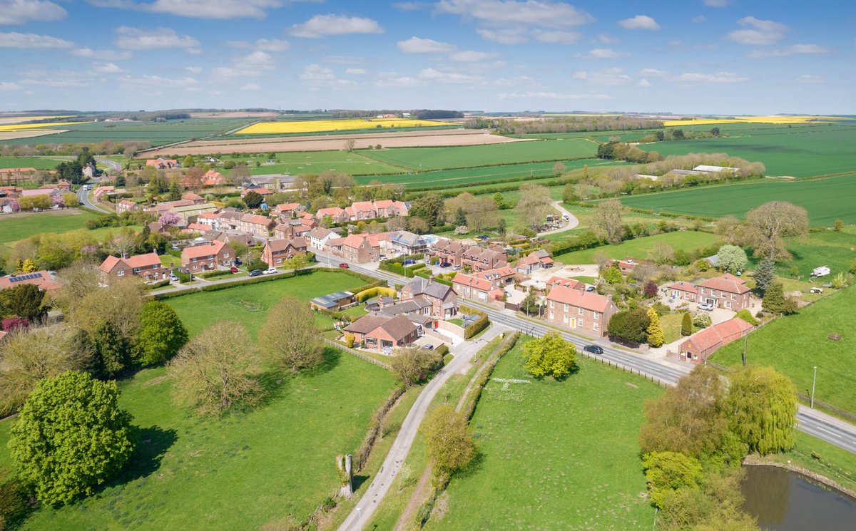 Discover the stunning beauty of Yorkshire Wolds:  The <a href="/RangersWold/">Wold Rangers Way</a> Walking Festival 2023 has a diverse range of guided walks for all ages and abilities. <a href="/YorkshireWolds/">Yorkshire Wolds</a> - 👇 woldsweekly.co.uk/2023/06/walkin…