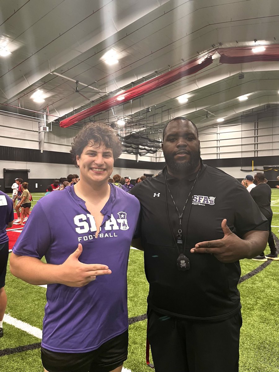 Nick_perez82's tweet photo. #AGTG After a great conversation with @CoachTyWarren I am blessed and honored to receive a D1 offer from Steve F Austin University!
@_CoachEnnis  
@CoachMutz 
@CoachKPark 
@CoachDonnyHOU https://t.co/yXQ8Fnj6nm
