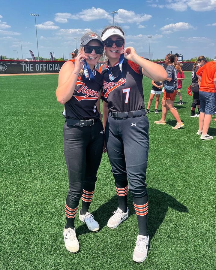 LexiBrinkman7's tweet photo. Beyond proud of how far my team has come this year!! We finished 2nd in the 1A state tournament this year!! Can’t wait to see what the future holds for us!🧡🧡 https://t.co/HHwNzIvxsA