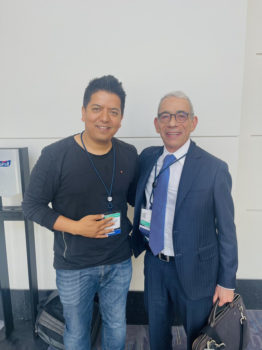 With the ASCO President Prof. Dr. Eric P. Winer! Short but very productive introductory meeting!! 
Invited him for SFO international cancer Congress in Kathmandu Nepal 🇳🇵 
Dec 7,8,9