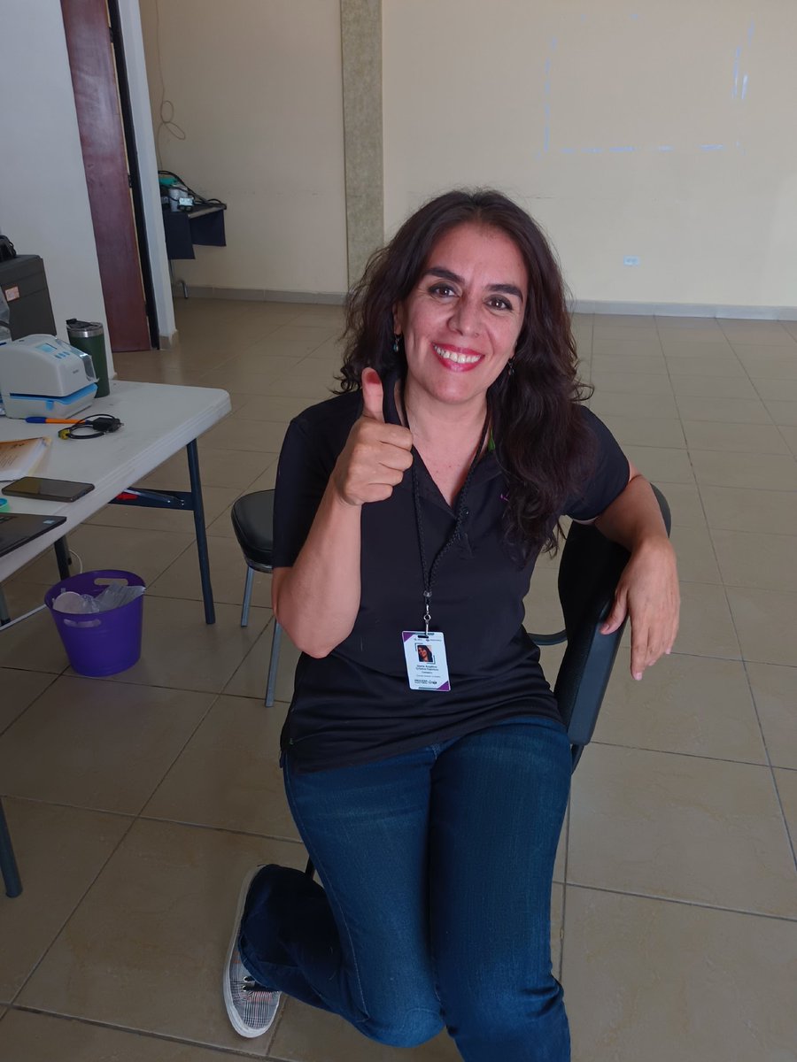 CD13_Coah's tweet photo. Haz valer tu opinión, este 4 de junio hazte escuchar. Vas a votar ¿O qué?
#coahuila  #iec #elecciones #jornadaelectoral2023 
Miembros del comité distrital 13 que ya acudimos a votar  @rodrigo_0378 @IEC_Coahuila @Jorge_dlp @madeleyn3 @OscarDanieliec6 @letybravoo @MariSaucedo19 https://t.co/h2iEyFJpqZ