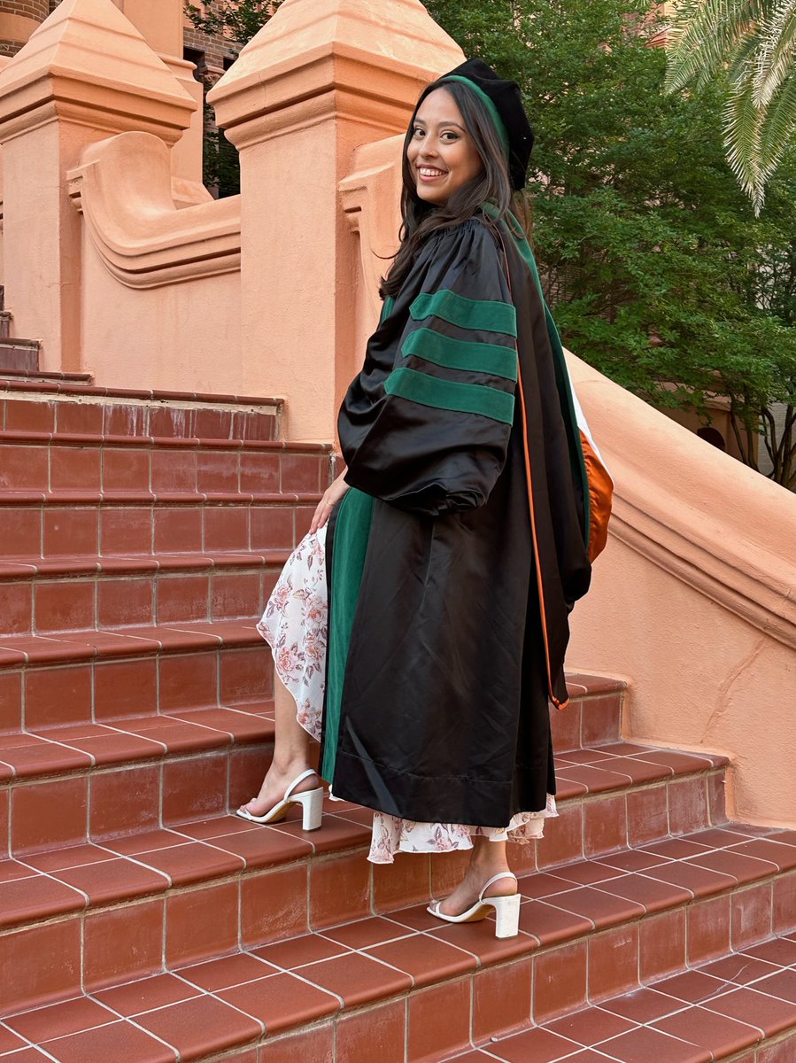 CynCabrales's tweet photo. Cynthia Cabrales, M.D. https://t.co/sGTH5vK6kG