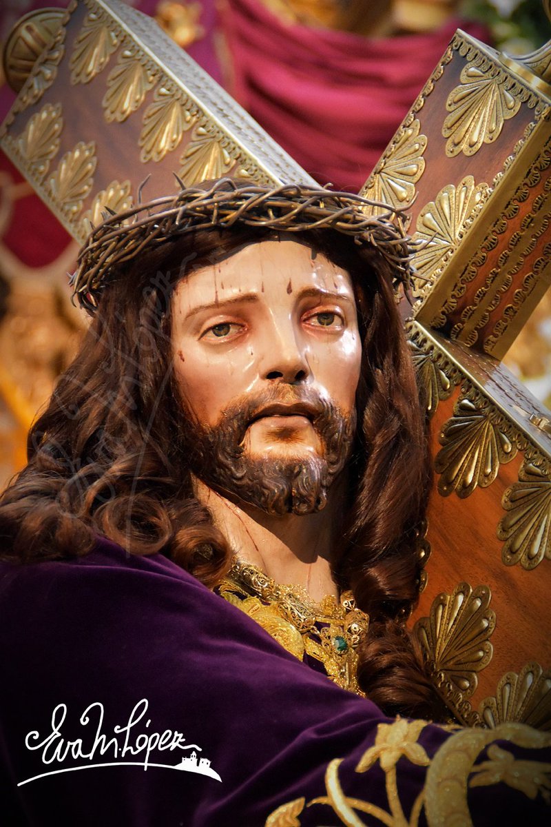 Besapié del Rey de Priego 2/3
@nazareno_priego 

#PriegoDeCórdoba
#Nazareno
#NuestroPadreJesús
#Mayo