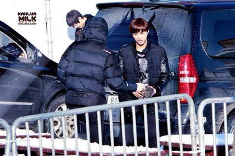 chanyeol threw a snowball at jongin then he came back with a rock 😁